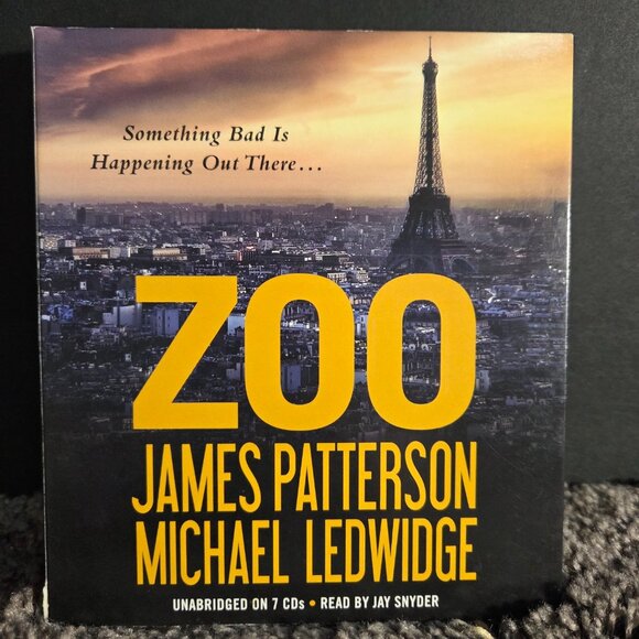 3 Audiobooks (CD) Zoo, Low Pressure, Deception - Picture 6 of 7